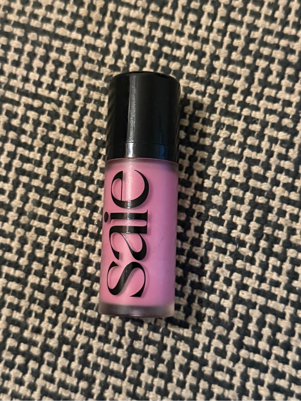 Saie Liquid Blush in Baby